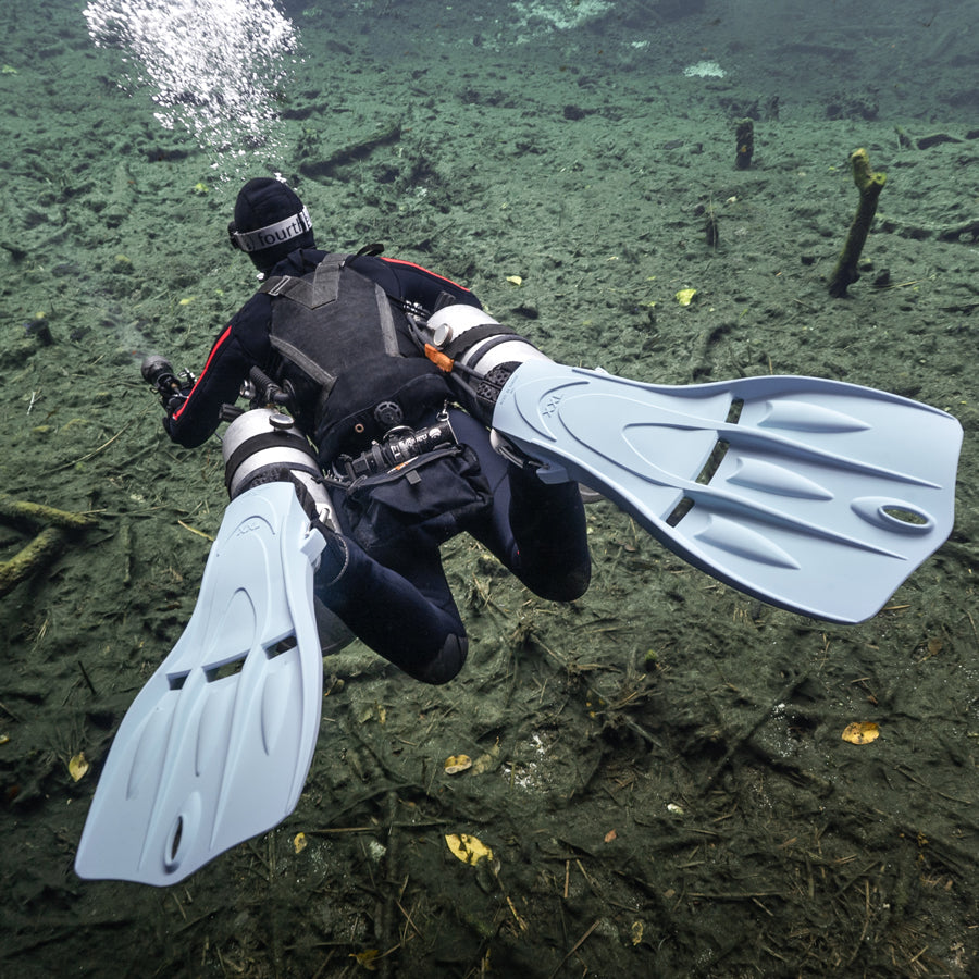 Tech Fins