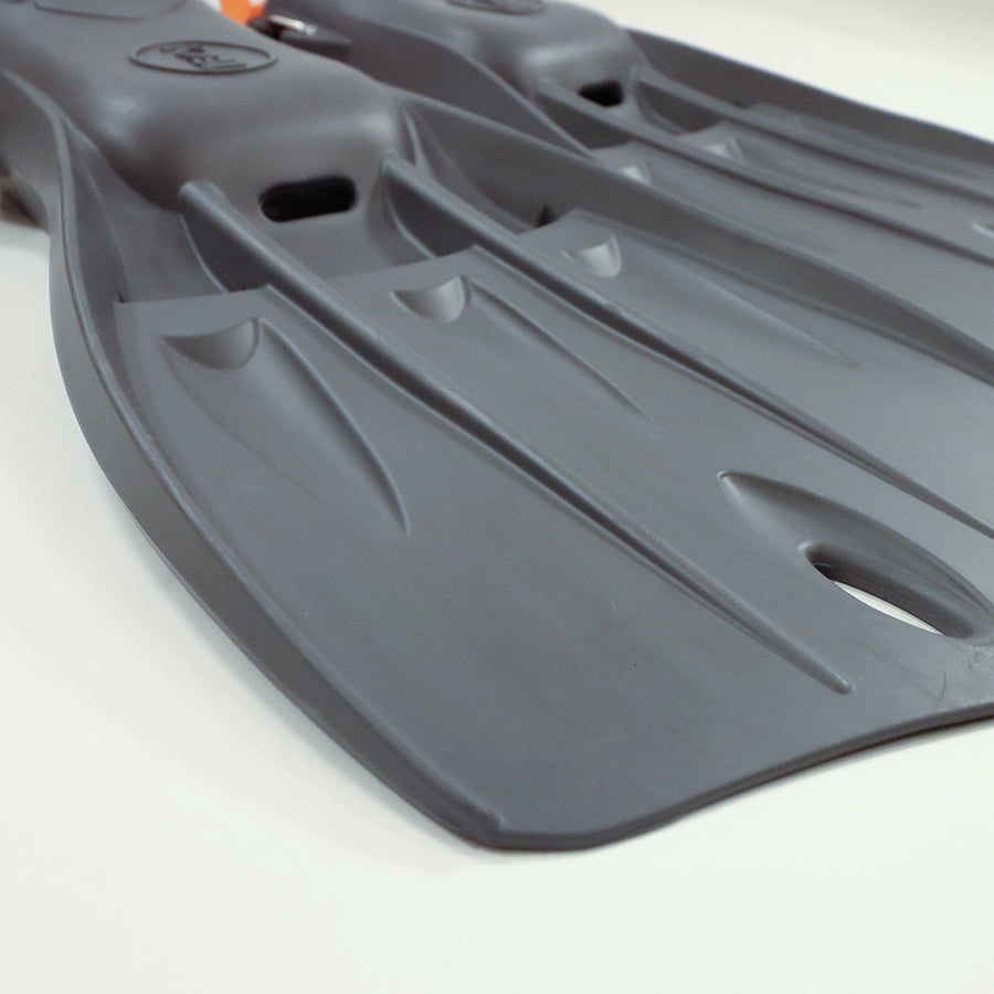 Tech Fins