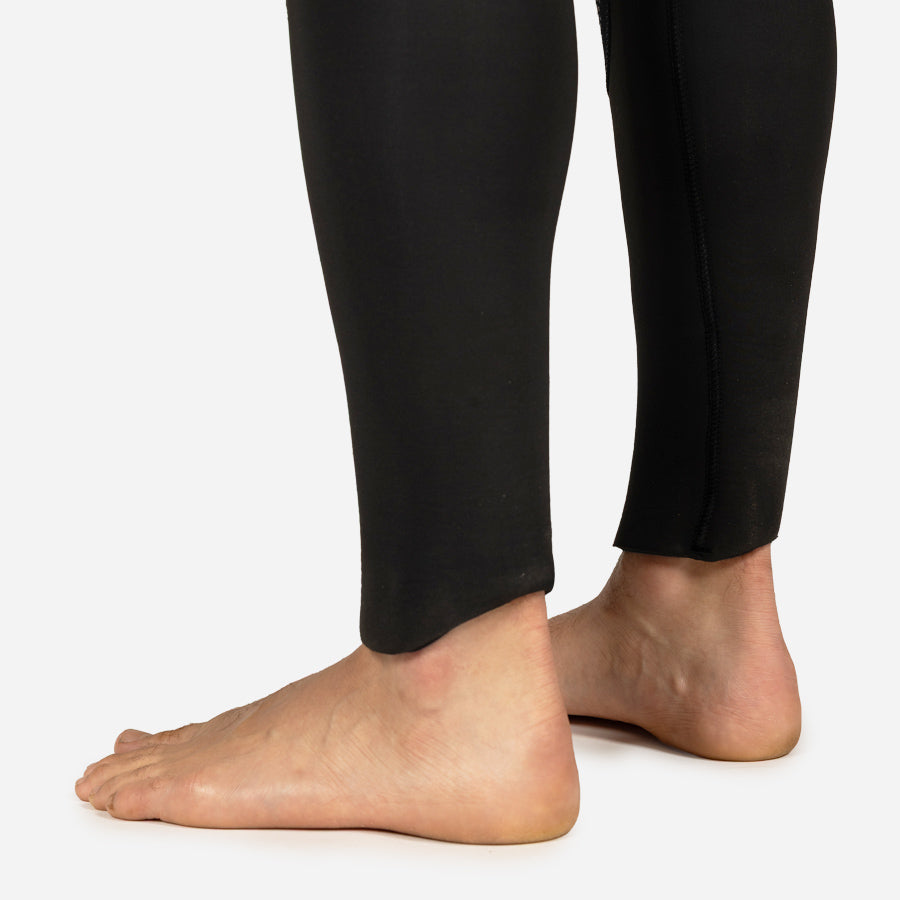 Xenos Arc Men’s 7mm wetsuit