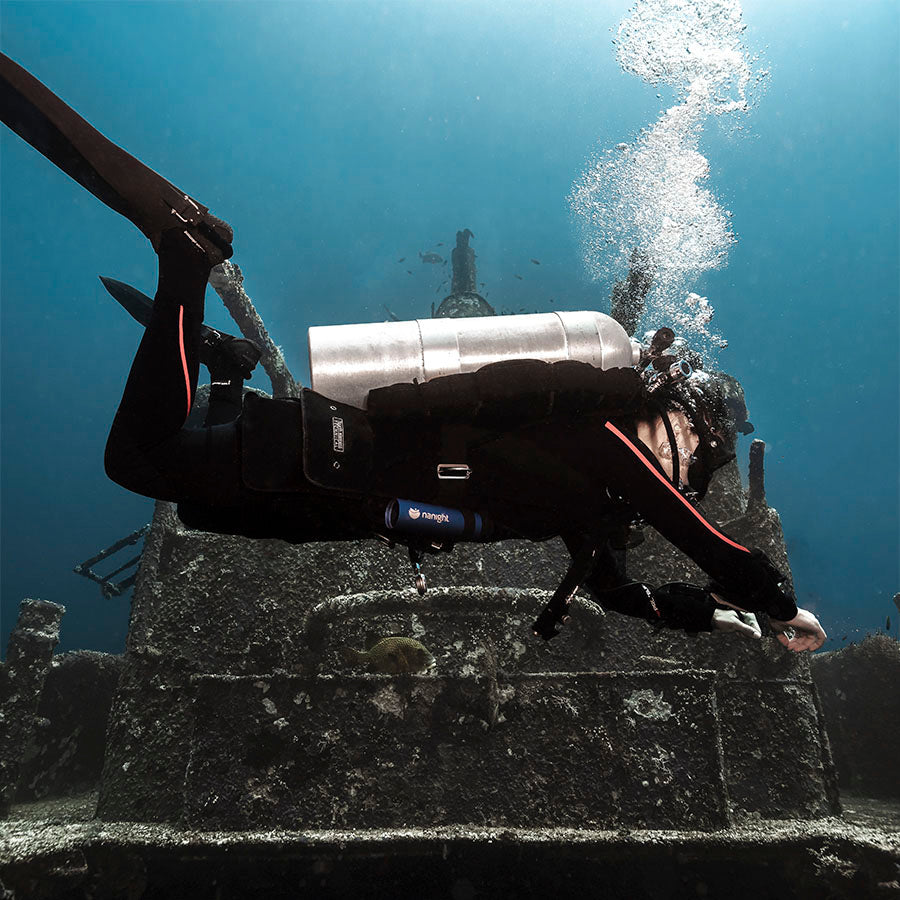 technical shorts and proteus II wetsuit from fourth element 